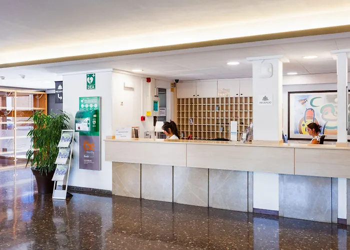 Hotel Checkin Montserrat Collbató