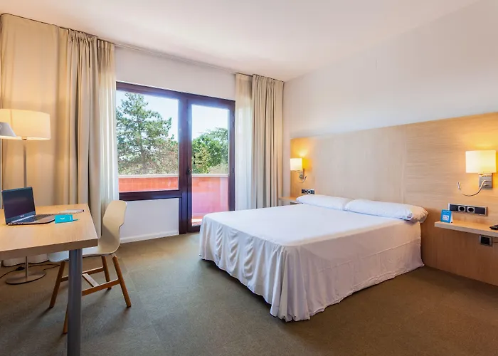 Hotel Checkin Montserrat