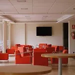 Checkin Montserrat Hotel 4*