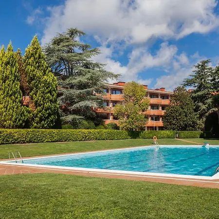 Hotel Checkin Montserrat 4*