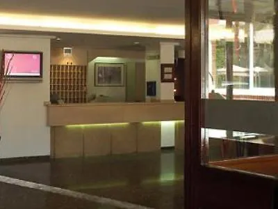 Checkin Montserrat Ξενοδοχείο Collbató